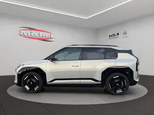 Kia EV3 81 kWh GT-Line / top-Ausstattung / Winterräder / Glasschiebedach / 7 Jahre CH-Hersteller Garantie inkl. Assistance