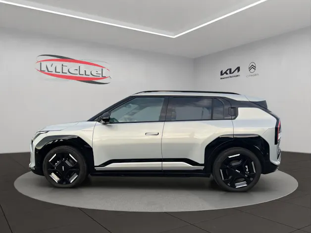 Kia EV3 81 kWh GT-Line / top-Ausstattung / Winterräder / Glasschiebedach / 7 Jahre CH-Hersteller Garantie inkl. Assistance