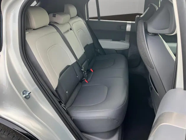 Kia EV3 81 kWh GT-Line / top-Ausstattung / Winterräder / Glasschiebedach / 7 Jahre CH-Hersteller Garantie inkl. Assistance