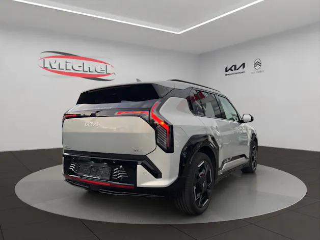 Kia EV3 81 kWh GT-Line / top-Ausstattung / Winterräder / Glasschiebedach / 7 Jahre CH-Hersteller Garantie inkl. Assistance