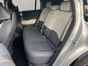 Kia EV3 81 kWh GT-Line / top-Ausstattung / Winterräder / Glasschiebedach / 7 Jahre CH-Hersteller Garantie inkl. Assistance