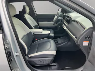 Kia EV3 81 kWh GT-Line / top-Ausstattung / Winterräder / Glasschiebedach / 7 Jahre CH-Hersteller Garantie inkl. Assistance