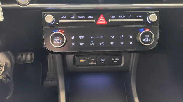 HYUNDAI Tucson 1.6 T-GDi HEV Vertex Swiss Edition 4WD