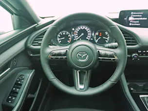 MAZDA 3 Hatchback 2.0 186 Centre-Line