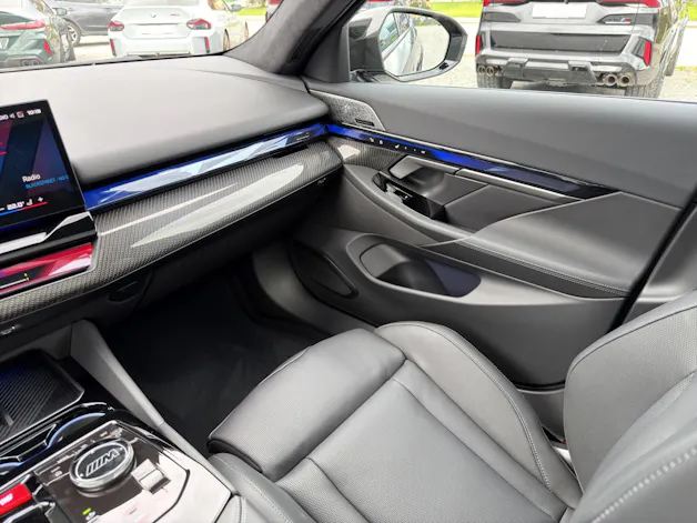 BMW M5 xDrive Touring