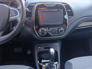 RENAULT Captur 1.2 TCe Privilege EDC S/S