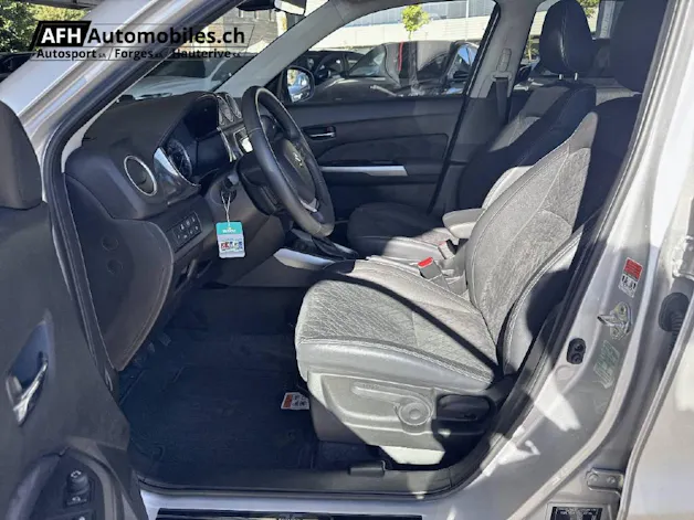 Suzuki Vitara 1.5 Compact Top Hybrid 4x4