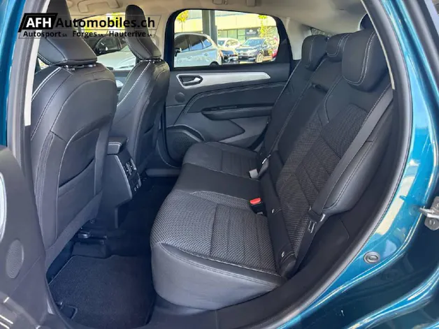 RENAULT Arkana 1.6 E-Tech techno