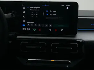 RENAULT R5 E-Tech Comfort Range Roland Garros