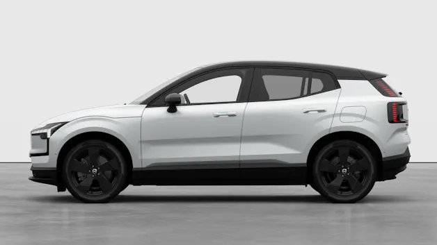 VOLVO EX30 P8 Ultra XCENTRIC Black Edition AWD