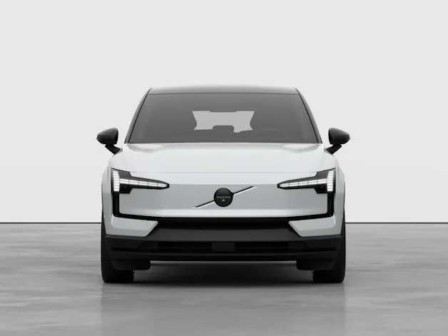 VOLVO EX30 P8 Ultra XCENTRIC Black Edition AWD