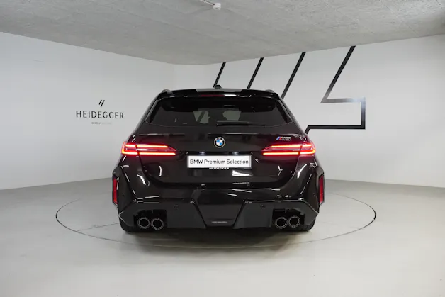 BMW M5 xDrive Touring