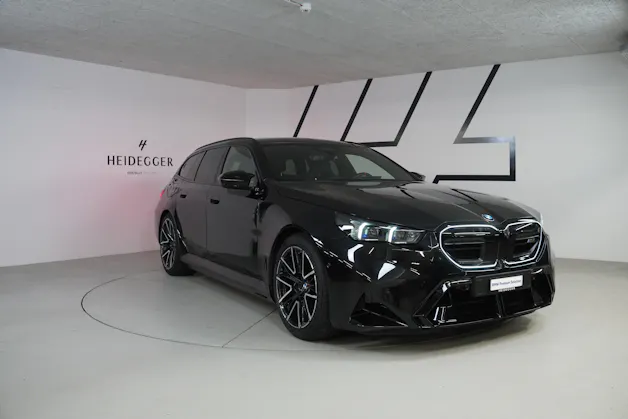 BMW M5 xDrive Touring