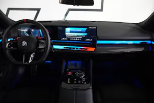 BMW M5 xDrive Touring