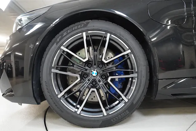 BMW M5 xDrive Touring