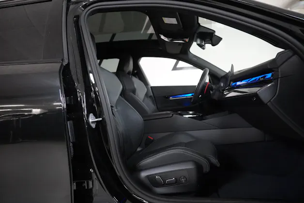 BMW M5 xDrive Touring