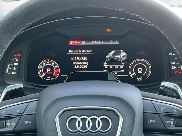 AUDI RSQ8 performance quattro