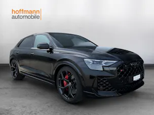AUDI RSQ8 performance quattro