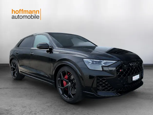 AUDI RSQ8 performance quattro