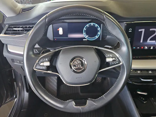 SKODA Octavia Combi 2.0 TSI Style DSG 4x4