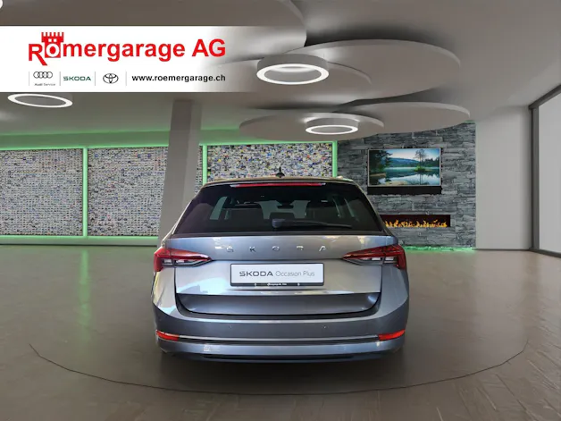 SKODA Octavia Combi 2.0 TSI Style DSG 4x4