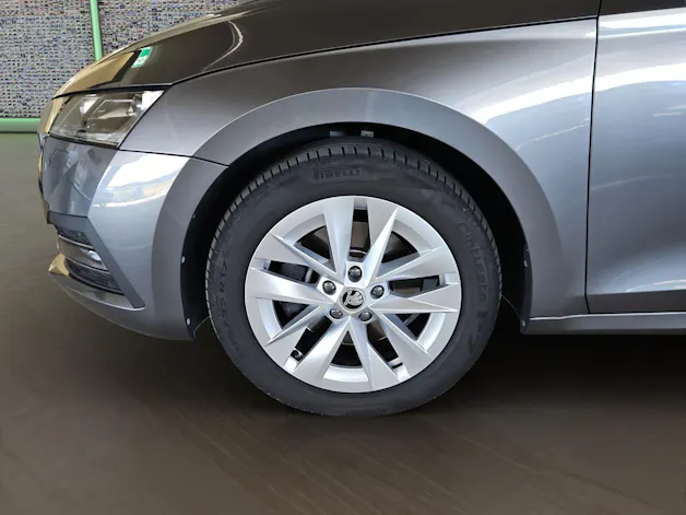 SKODA Octavia Combi 2.0 TSI Style DSG 4x4