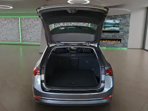SKODA Octavia Combi 2.0 TSI Style DSG 4x4