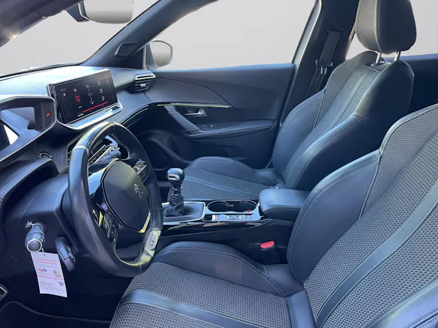 PEUGEOT 2008 1.5 BlueHDi GT Line