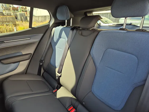 VOLVO EX30 P5 Longe Range Plus