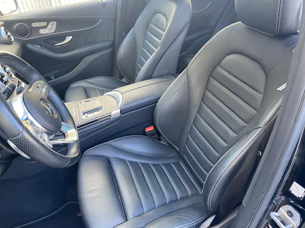 MERCEDES-BENZ GLC 300 AMG Line 4Matic 9G-Tronic