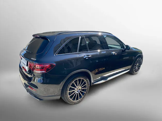 MERCEDES-BENZ GLC 300 AMG Line 4Matic 9G-Tronic