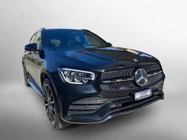 MERCEDES-BENZ GLC 300 AMG Line 4Matic 9G-Tronic