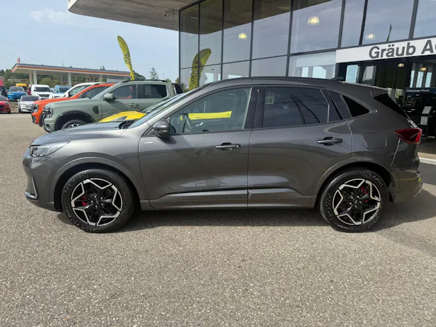 FORD Kuga 2.5 FHEV ST-Line X 4WD