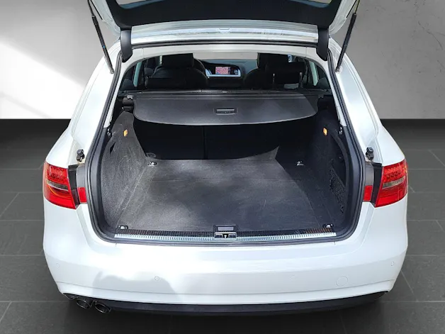AUDI A4 Avant 2.0TDI 177PS Automat