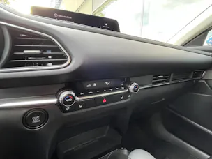 MAZDA CX-30 SKYACTIV-X 186 M Hybrid Centre Line AWD AT