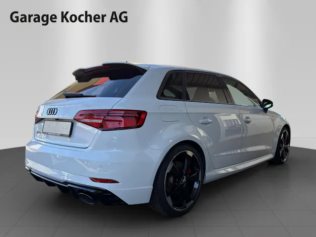 AUDI RS3 Sportback 2.5 TSI quattro S-tronic