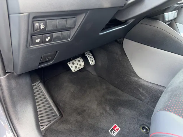 Toyota Yaris 1.5 GR Sport e-CVT