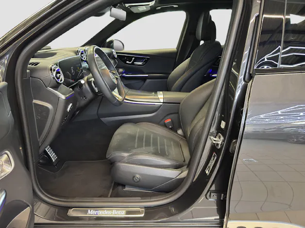 MERCEDES-BENZ GLC 300 AMG Line 4MATIC