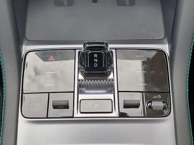 BYD Seal U DM-i Design AWD
