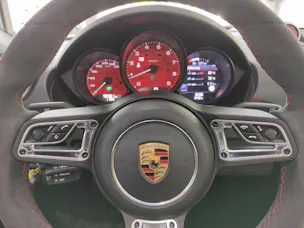 PORSCHE Boxster 718 4.0 Spyder