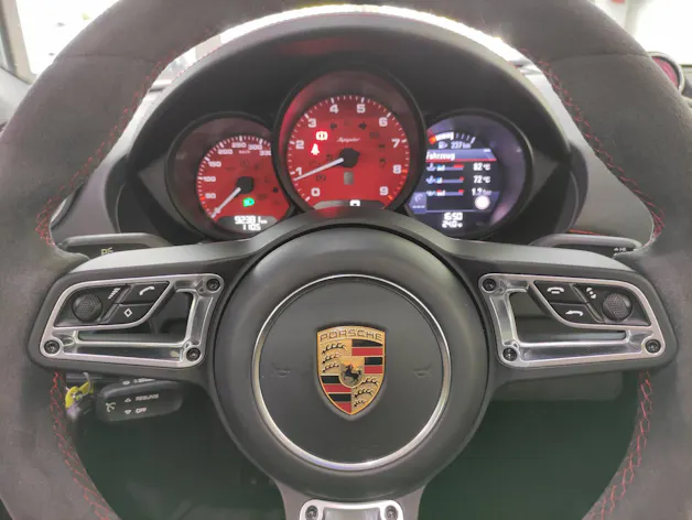 PORSCHE Boxster 718 4.0 Spyder