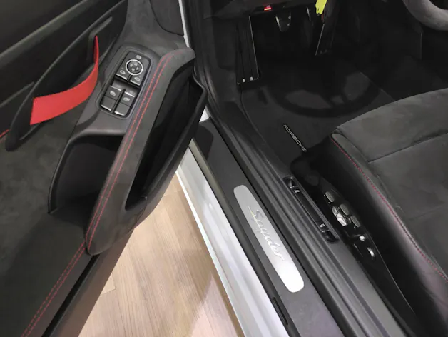 PORSCHE Boxster 718 4.0 Spyder