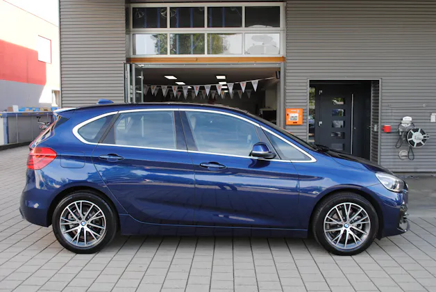 BMW 220i Active Tourer Luxury Line DKG