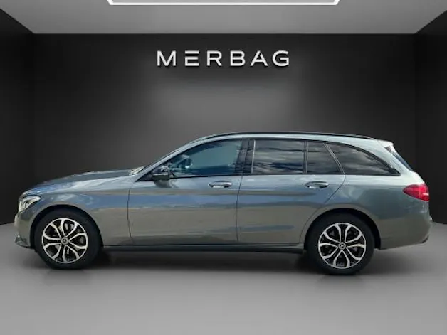 MERCEDES-BENZ C 250 d Avantgarde 4M
