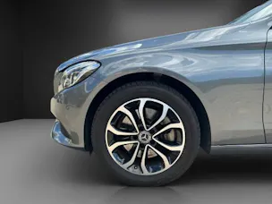 MERCEDES-BENZ C 250 d Avantgarde 4M