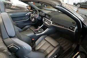 BMW M4 Cabrio Competition M xDrive