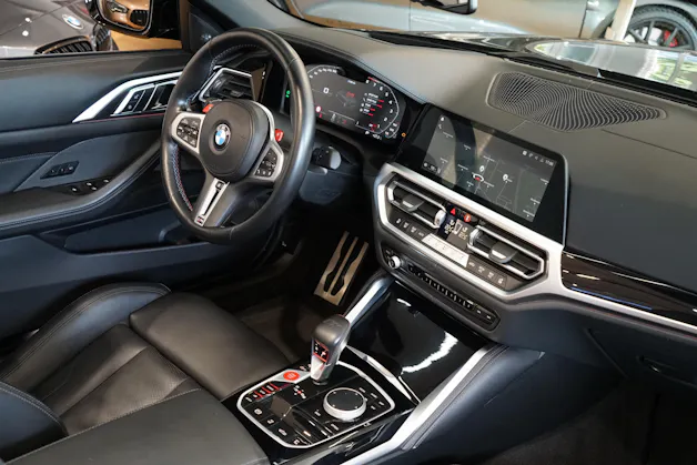BMW M4 Cabrio Competition M xDrive
