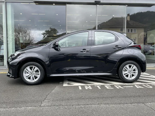 MAZDA 2 Hybrid Centre-line