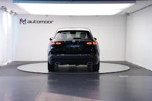MERCEDES-BENZ GLA 220d 4Matic AMG Line 8G-DCT *AHK* *Panorama*