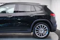 MERCEDES-BENZ GLA 220d 4Matic AMG Line 8G-DCT *AHK* *Panorama*